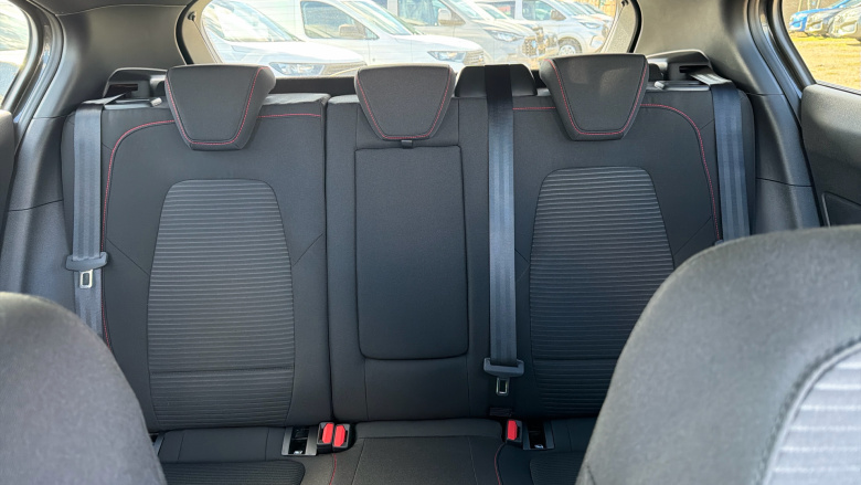 Ford Focus 1.0 EcoBoost Hybrid mHEV 155 ST-Line X Ed 5dr Auto Petrol Hatchback